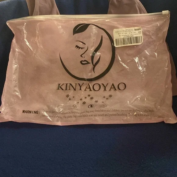 Kinyaoyao NWT 3 Pack of Wine, Pink & Blue XL sports bras with removable pads. - Picture 6 of 6